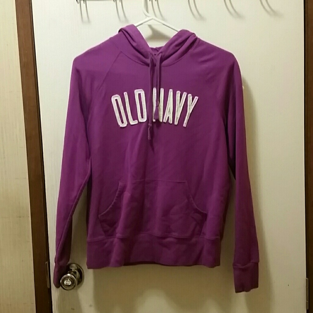 Old Navy pullover hoodie